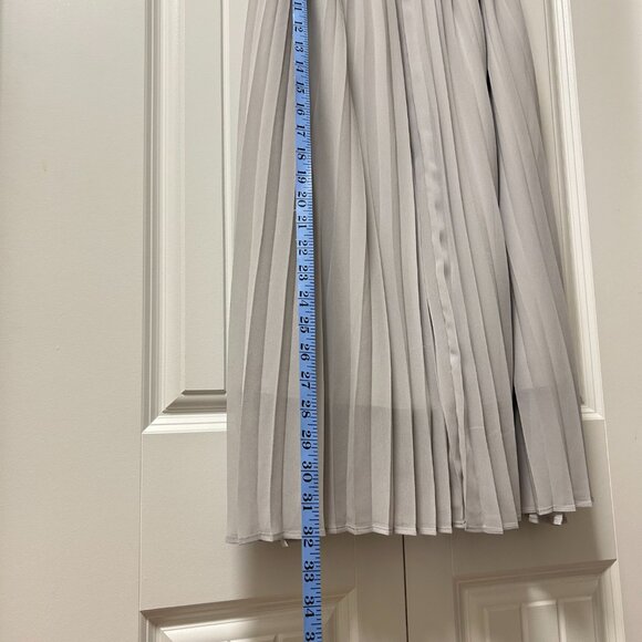 GU Japanese Pleated Midi Skirt Grey - Picture 8 of 8